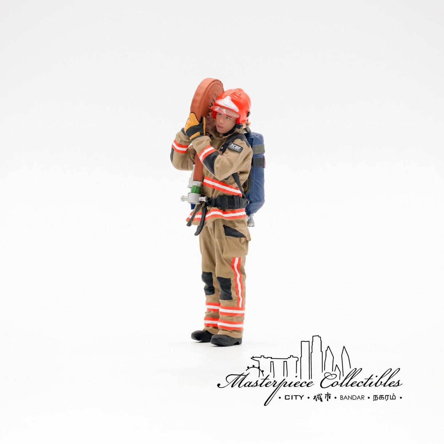 1/18 Firefighter Figurine